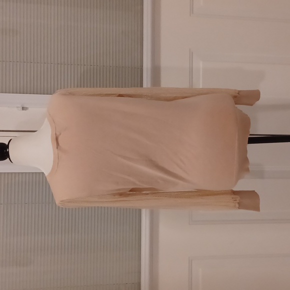 $4 Add-on Light Pink Lace Sleeve Sweater - Size Medium - Picture 5 of 7